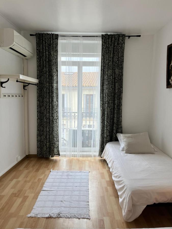 Les Enfants Terribles Hotel Villeneuve-lès-Béziers Екстериор снимка